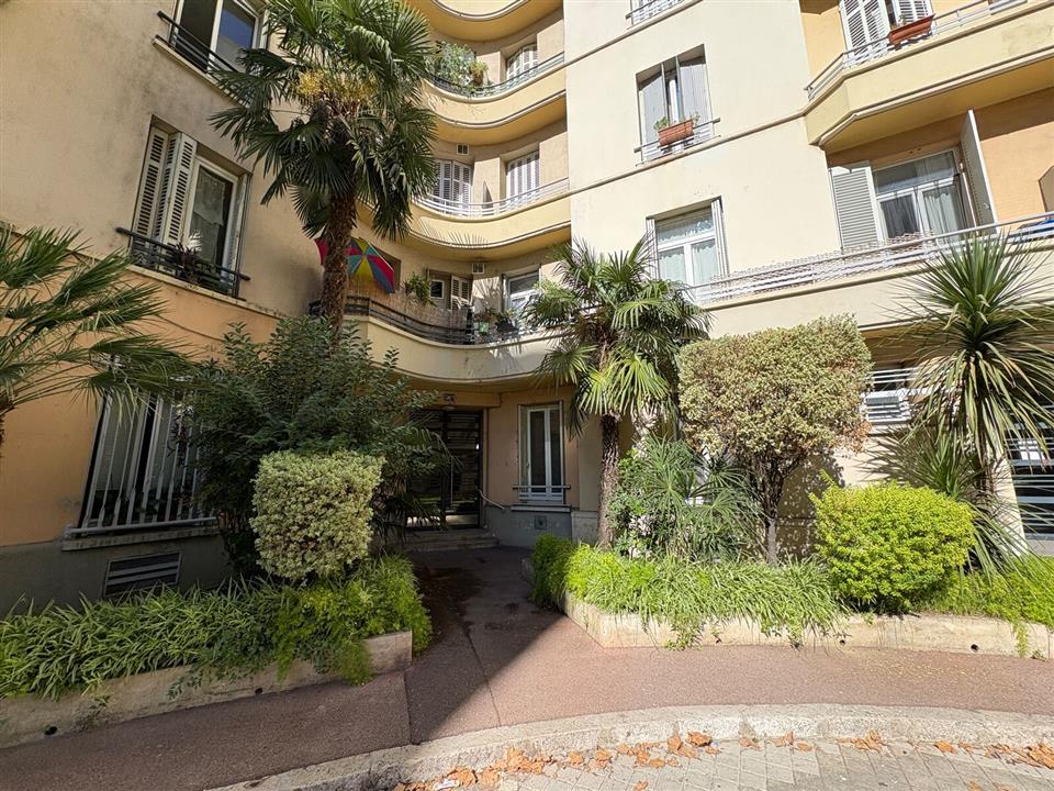 Bureau Location 13008 MARSEILLE