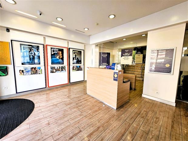 Commerce Location 06110 LE CANNET