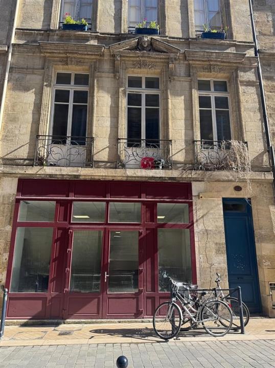 Bureau Location 33000 BORDEAUX 84 RUE DE LA ROUSSELLE