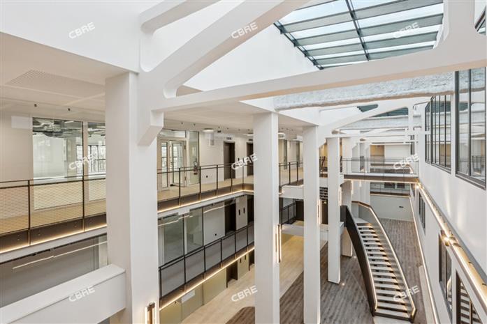 Bureau Location 93500 PANTIN