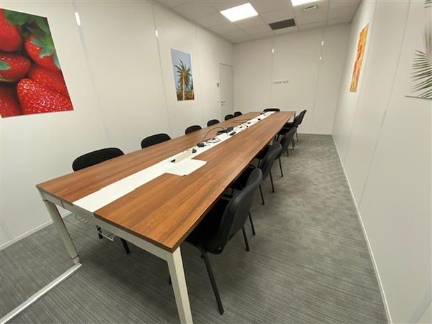 Bureau Location 06200 NICE