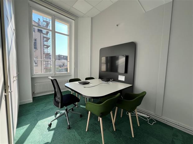 Bureau Location 06000 NICE