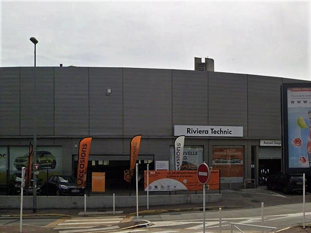 Commerce Location 06600 ANTIBES