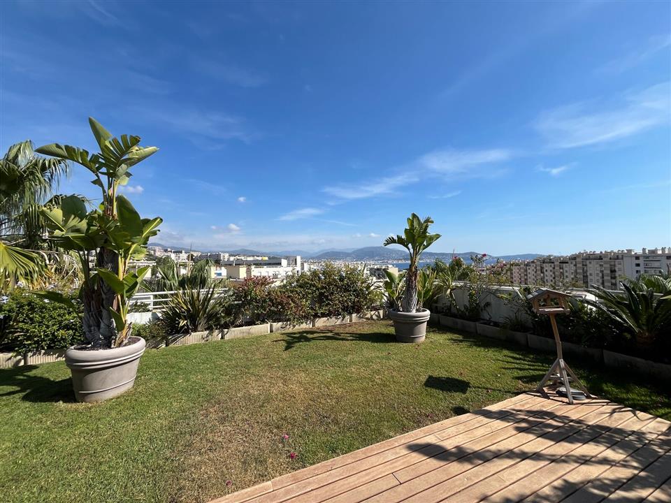 Bureau Vente/Location 06200 NICE