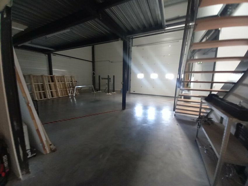 Local d'activités Location 14540 GRENTHEVILLE