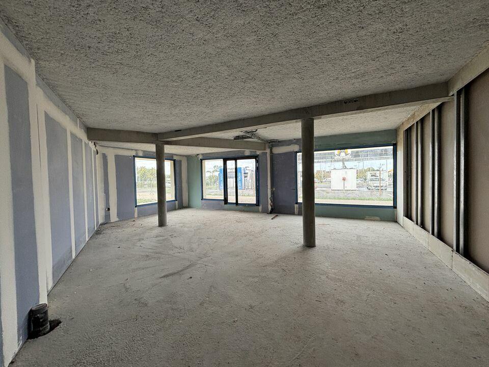 Commerce Location 14120 MONDEVILLE