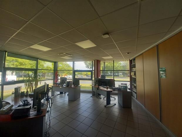 Local d'activités Location 14200 HÉROUVILLE-SAINT-CLAIR