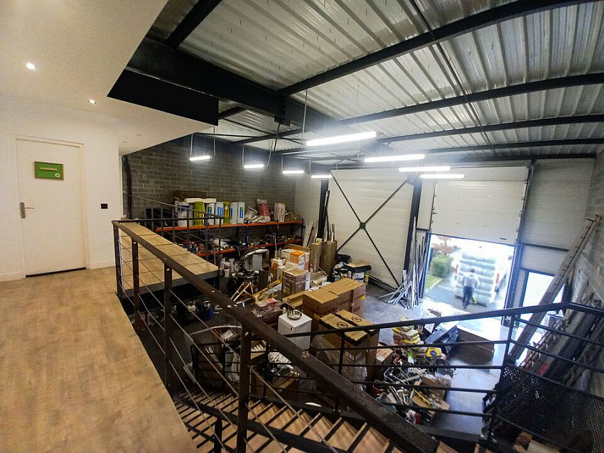 Local d'activités Location 14123 IFS