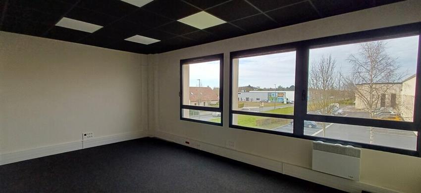 Bureau Location 14280 SAINT CONTEST