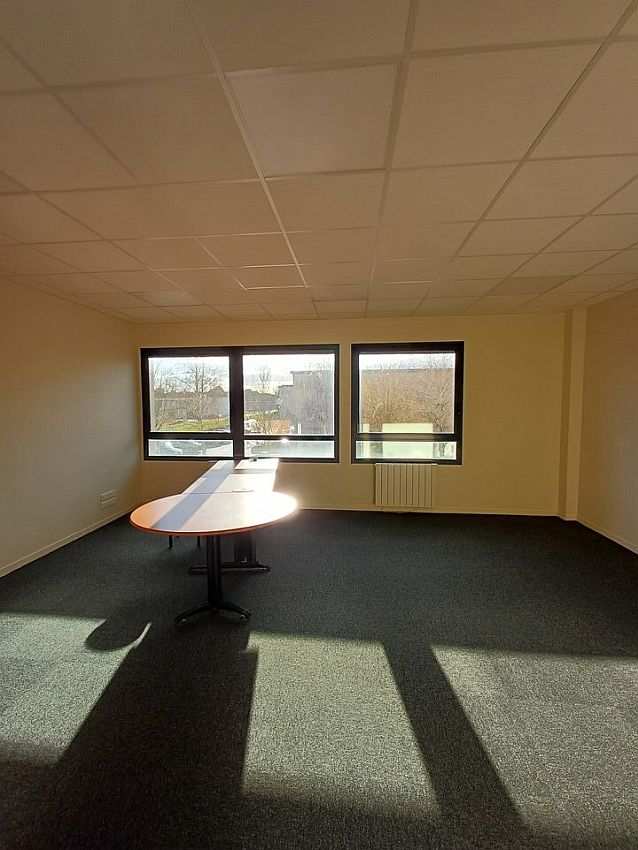 Bureau Location 14280 SAINT CONTEST