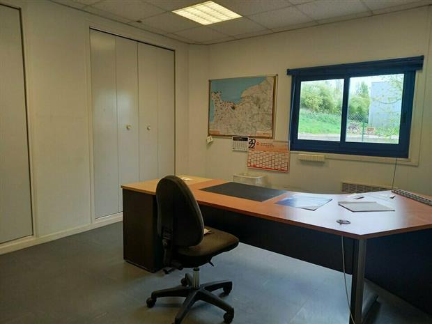 Local d'activités Vente 14540 SOLIERS