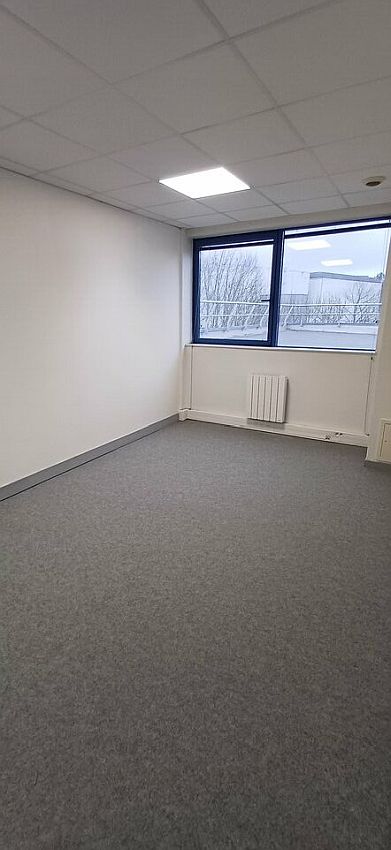 Bureau Location 14200 HEROUVILLE SAINT CLAIR