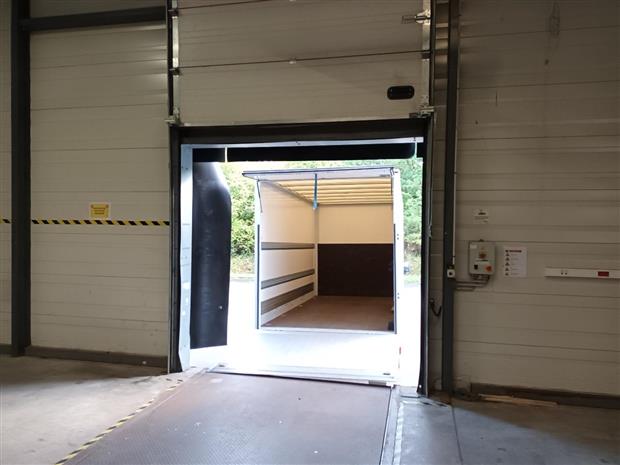 Local d'activités Location 27340 CRIQUEBEUF SUR SEINE