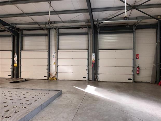 Local d'activités Location 27340 CRIQUEBEUF SUR SEINE