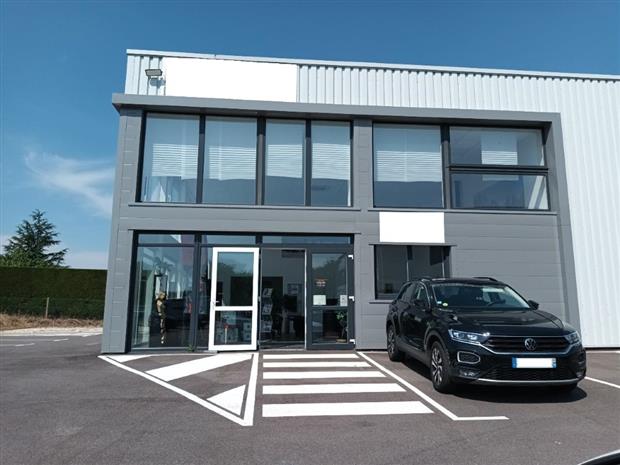 Commerce Location 27340 CRIQUEBEUF SUR SEINE