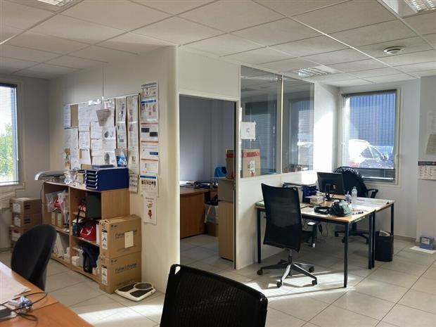 Local d'activités Vente 27370 LE THUIT DE L'OISON