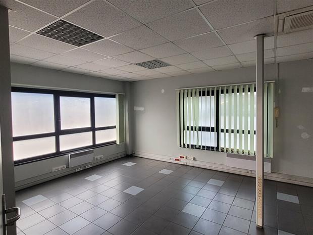 Entrepôt / Local d'activités Location 27100 VAL DE REUIL