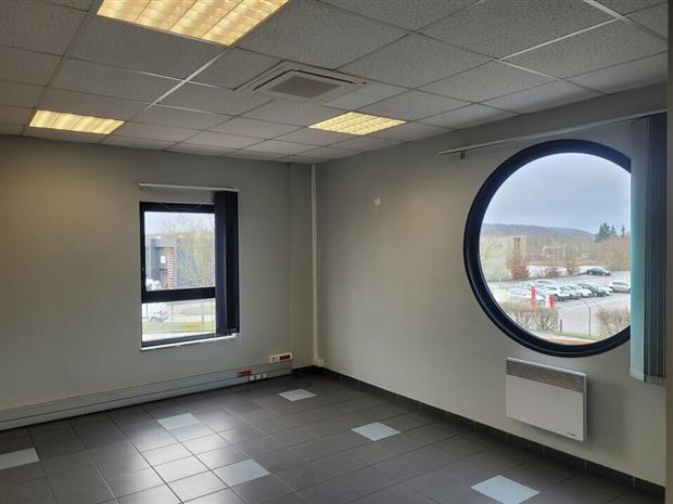 Entrepôt / Local d'activités Location 27100 VAL DE REUIL