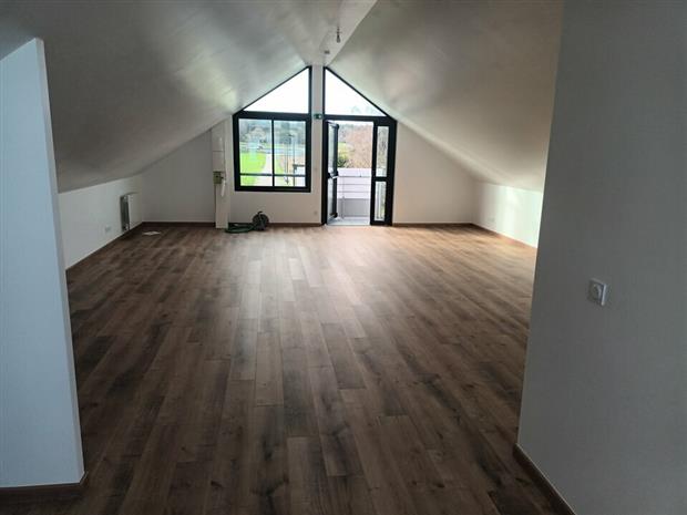 Bureau Location 27340 CRIQUEBEUF-SUR-SEINE