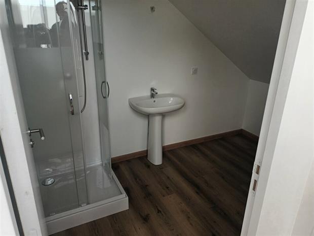 Bureau Location 27340 CRIQUEBEUF-SUR-SEINE