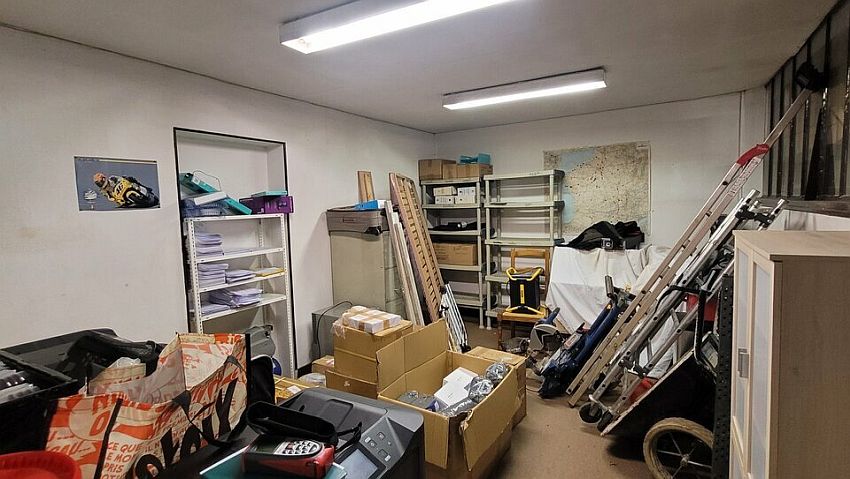 Local d'activités Location 76770 LE HOULME