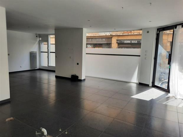 Commerce Location 76000 Rouen