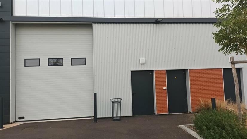 Local d'activités Location 76570 PAVILLY