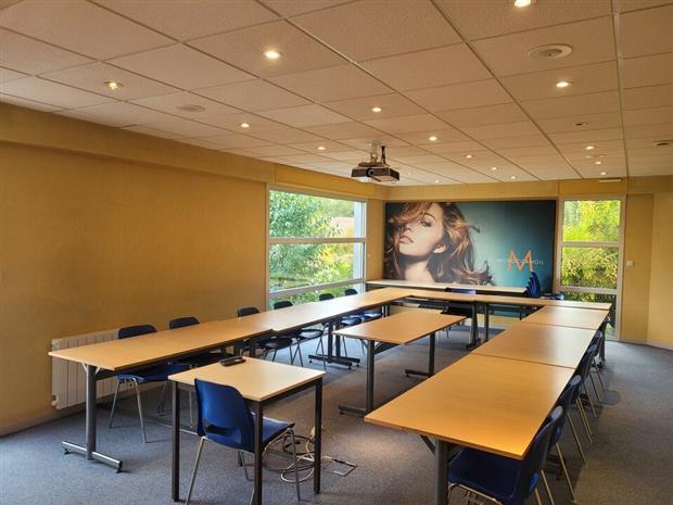 Local d'activités Location 76160 DARNETAL