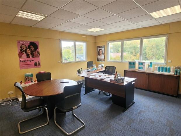 Local d'activités Location 76160 DARNETAL