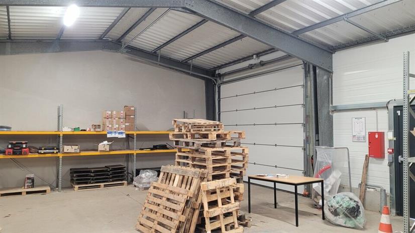 Local d'activités Location 76350 OISSEL