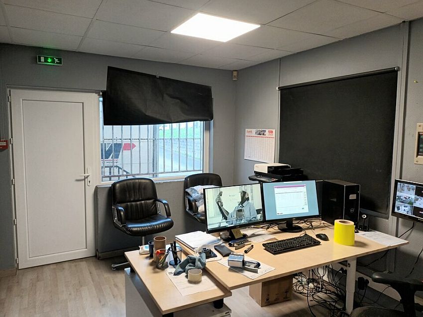 Chargement de l'image...