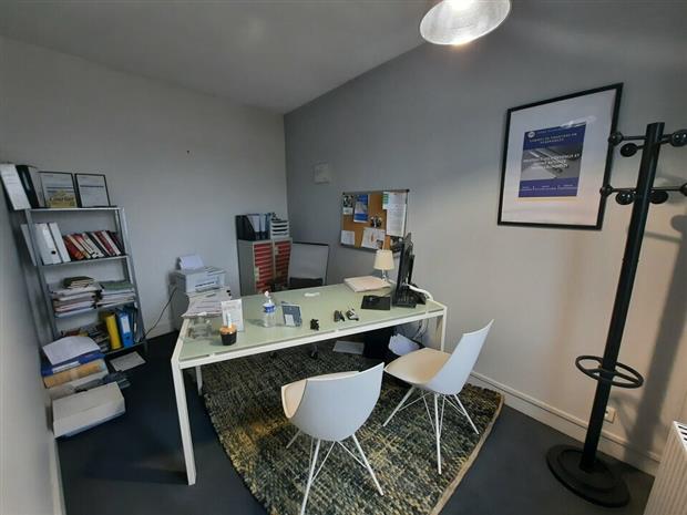 Bureau Location 76420 BIHOREL