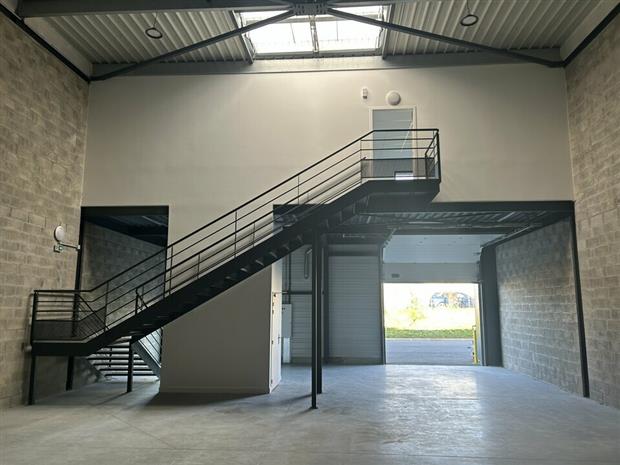 Local d'activités Location 76650 PETIT COURONNE