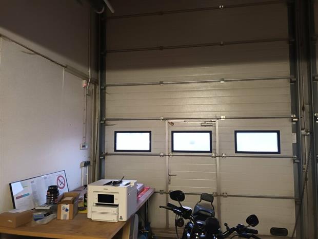 Bureau Location 76160 PREAUX