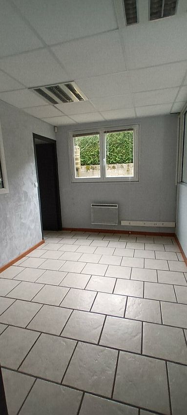 Local d'activités Location 76700 HARFLEUR