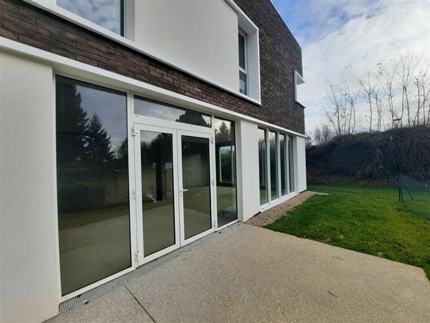 Commerce Vente 76520 FRANQUEVILLE-SAINT-PIERRE