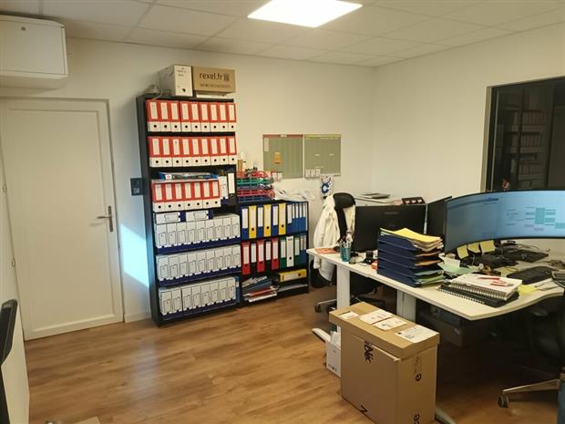 Local d'activités Location 76320 CAUDEBEC LES ELBEUF