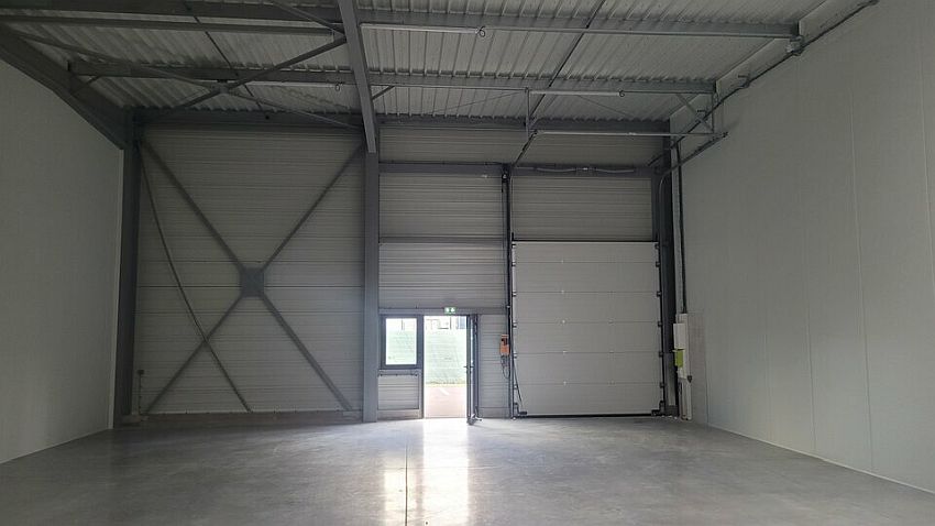 Local d'activités Location 76350 OISSEL