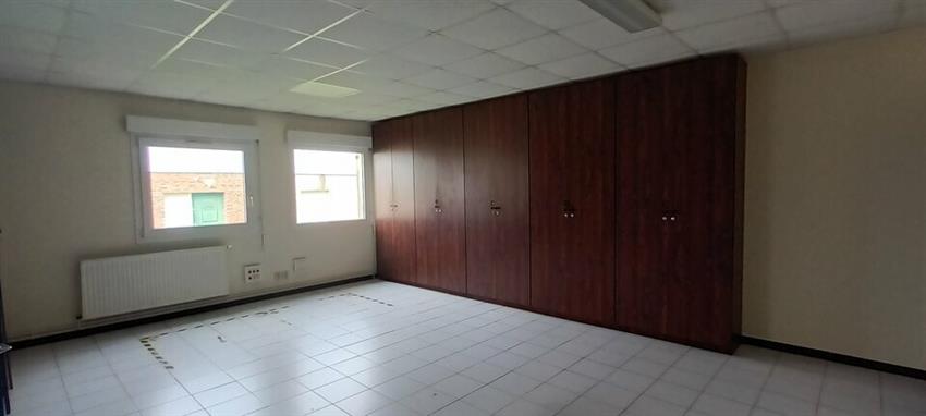 Bureau Location 76170 LA FRENAYE