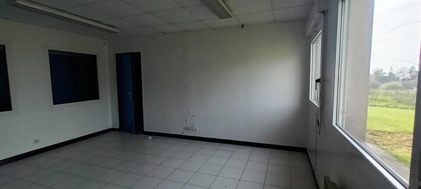 Bureau Location 76170 LA FRENAYE