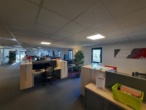 Bureau Location 76130 MONT-SAINT-AIGNAN