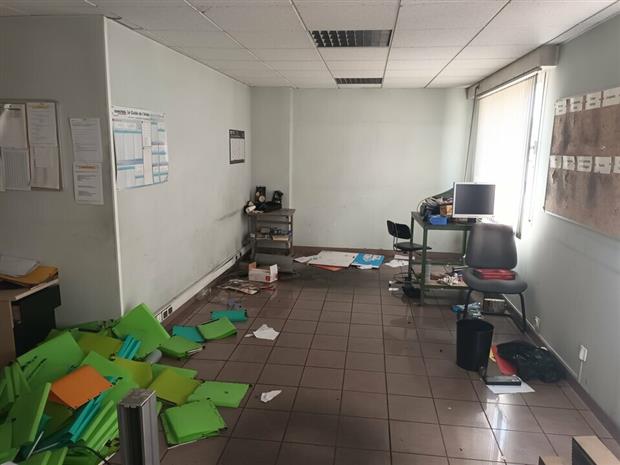 Local d'activités Vente 76260 LONGROY
