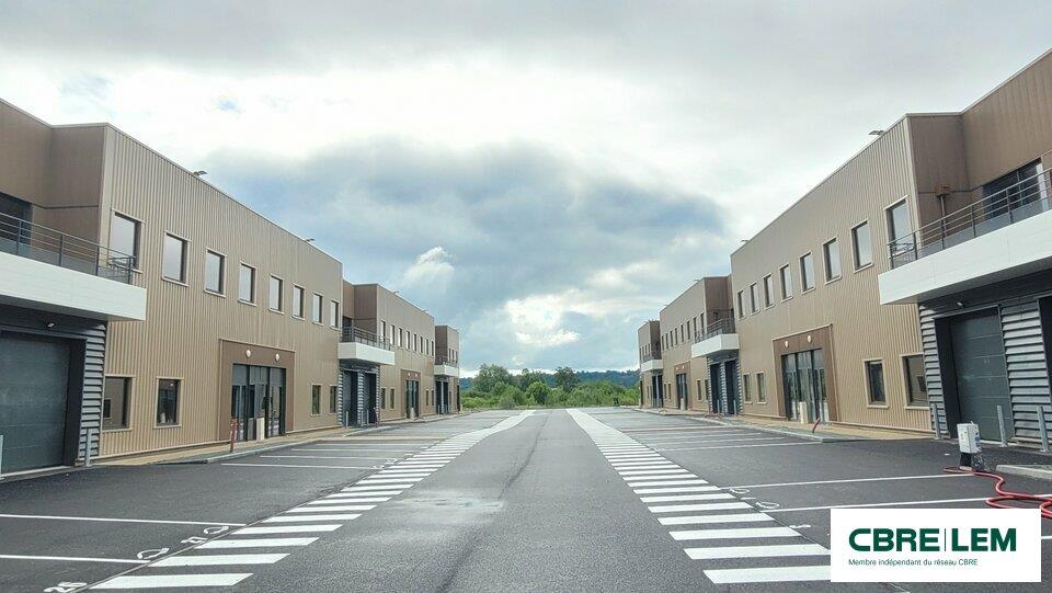 Local d'activités Location 76350 OISSEL