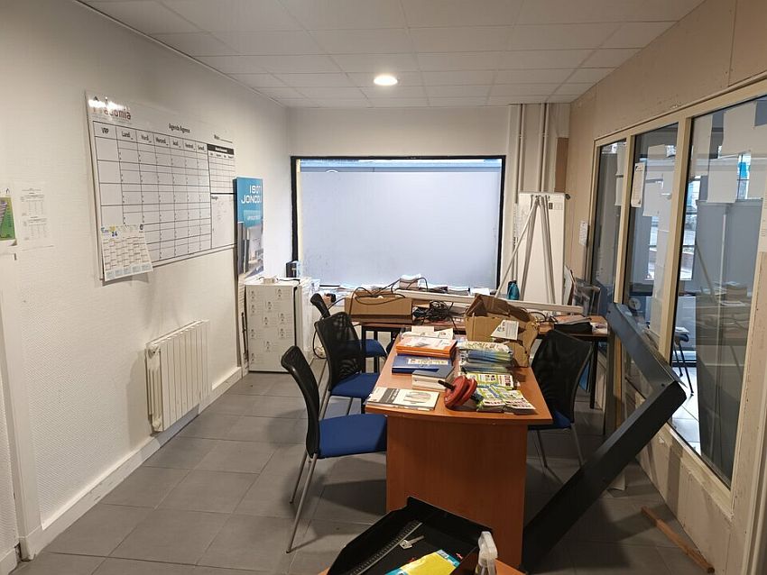 Commerce Location 76500 ELBEUF