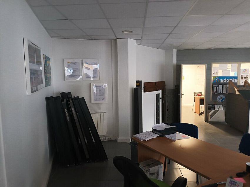 Commerce Location 76500 ELBEUF