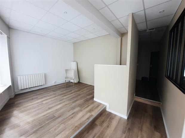 Commerce Location 76300 SOTTEVILLE LES ROUEN