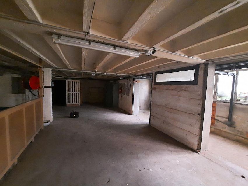 Commerce Location 76300 SOTTEVILLE LES ROUEN