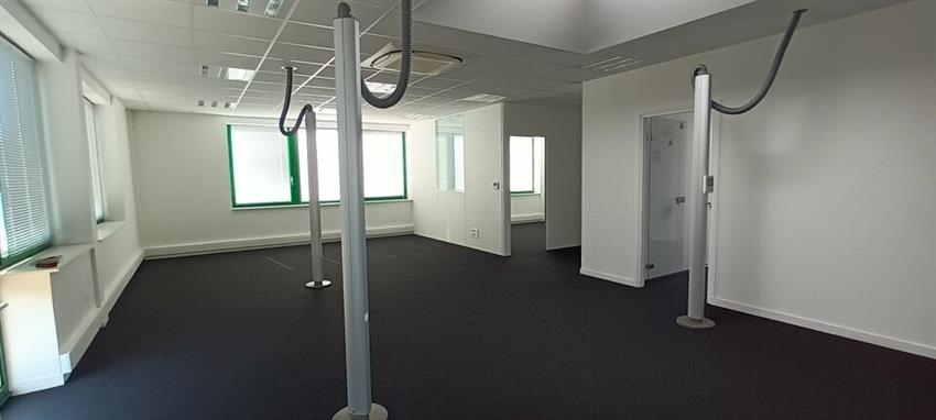 Bureau Location 76700 HARFLEUR