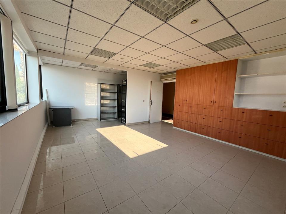 Bureau Location 06200 NICE
