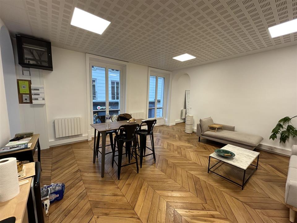 Bureau Location 75002 PARIS 44 RUE DE CLERY